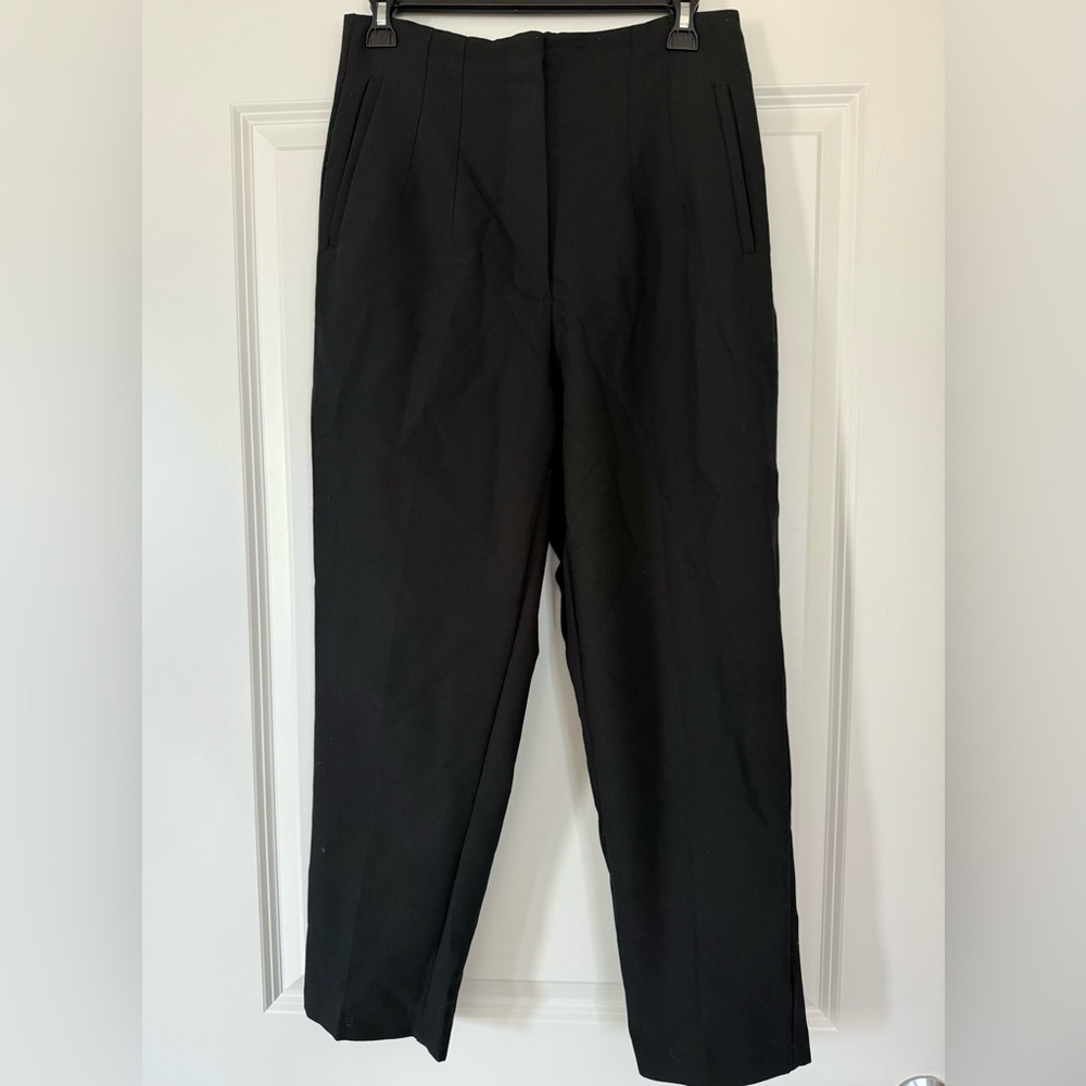 High-Waisted Pants - Picture 8 of 9